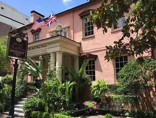 535 E Liberty Lane Carriage House Villa Savannah 0*,  USA